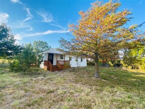 307 Co Rd 2870 in Honey Grove, TX - Building Photo - Building Photo