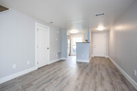 Woodridge Apartments in Galloway, OH - Foto de edificio - Interior Photo