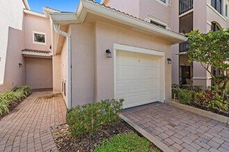 2806 Veronia Dr, Unit 103 in Palm Beach Gardens, FL - Building Photo - Building Photo