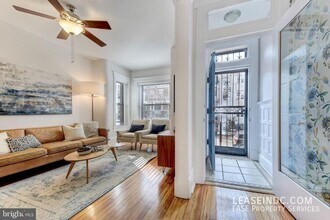 1721 Euclid St NW in Washington, DC - Building Photo - Building Photo