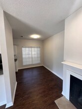 9727 Whitehurst Dr-Unit -130 in Dallas, TX - Building Photo - Building Photo