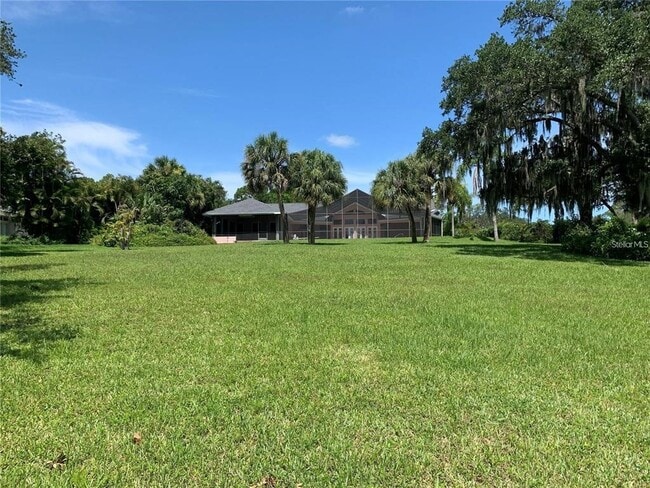 property at 4935 Riverwood Ave