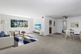 Overlook Apartments in Hyattsville, MD - Building Photo