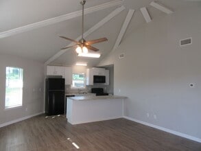 1300 Grace Ave in Panama City, FL - Building Photo - Building Photo