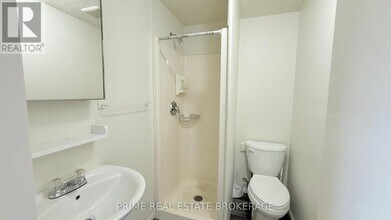 146 Wellington St in London, ON - Building Photo - Building Photo