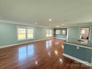 6124 Williams Rd in Charlotte, NC - Building Photo - Building Photo