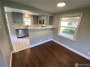 4807 S 172nd Pl in Seatac, WA - Building Photo - Building Photo