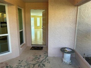 1132 Rustlewood Ct in Palm Harbor, FL - Foto de edificio - Building Photo