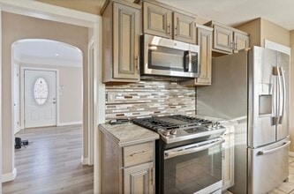 1831 Ottawa St in Saginaw, MI - Building Photo - Building Photo