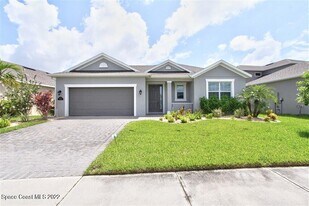 7753 Poulicny Ln in Melbourne, FL - Building Photo