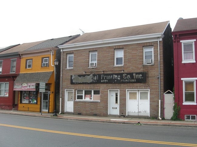 681-683 S Broad St in Trenton, NJ - Foto de edificio - Building Photo