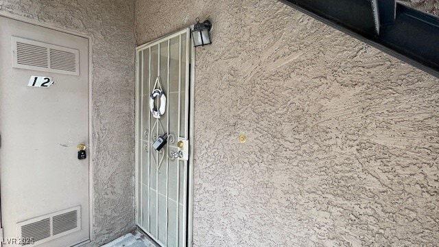 property at 5576 W Rochelle Ave.