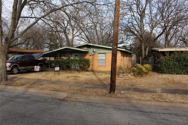 property at 625 S Andrews Ave