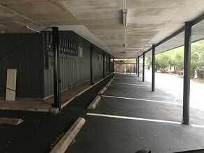 La Casita in Austin, TX - Building Photo - Building Photo