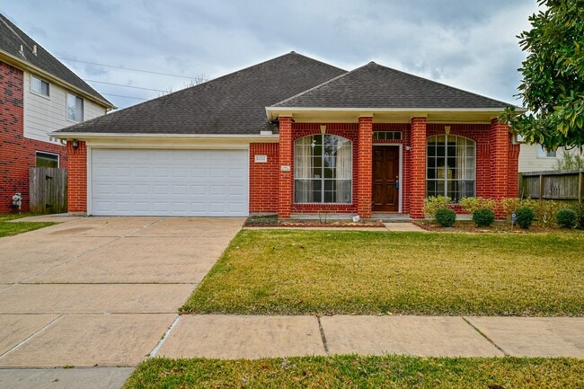 property at 12227 Meadowglen Dr