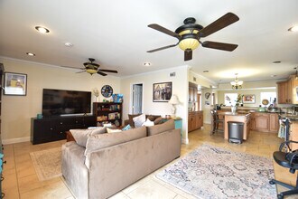 6749 General Haig St in New Orleans, LA - Building Photo - Building Photo