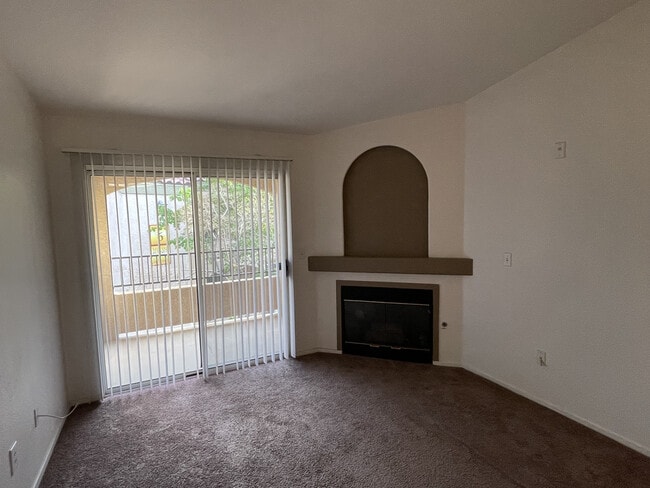 7885 W Flamingo Rd, Unit 2029 in Las Vegas, NV - Foto de edificio - Building Photo