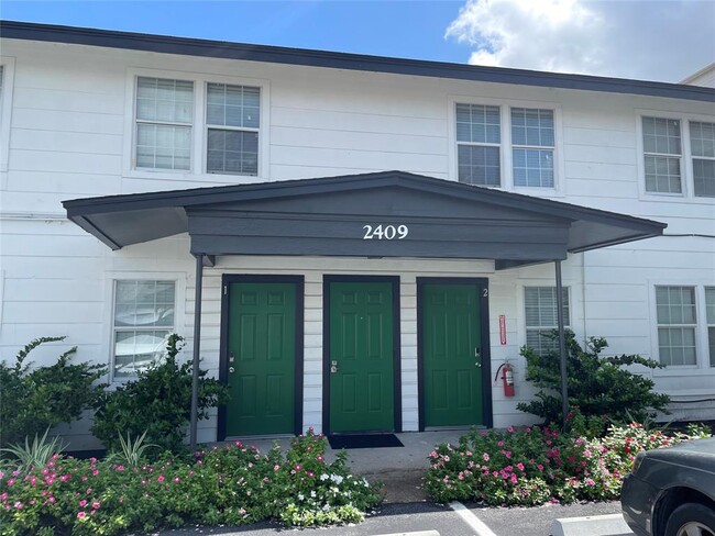property at 2409 Bastrop St