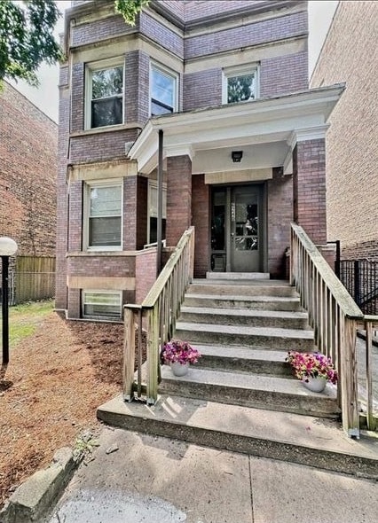 property at 6240 S Champlain Ave