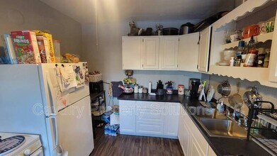 1229 Commonwealth Ave in Duluth, MN - Building Photo - Building Photo