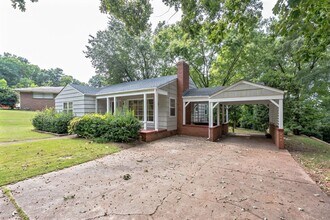 2264 Red Mountain Terrace S in Birmingham, AL - Foto de edificio - Building Photo