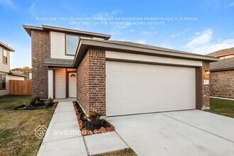 10911 Heliosphere Wy in Cut And Shoot, TX - Foto de edificio - Building Photo