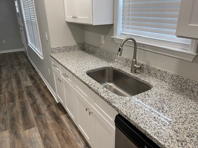 8049 Briarcreek Rd E in Tallahassee, FL - Building Photo - Building Photo