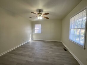 5314 Morganton Rd in Fayetteville, NC - Building Photo - Building Photo