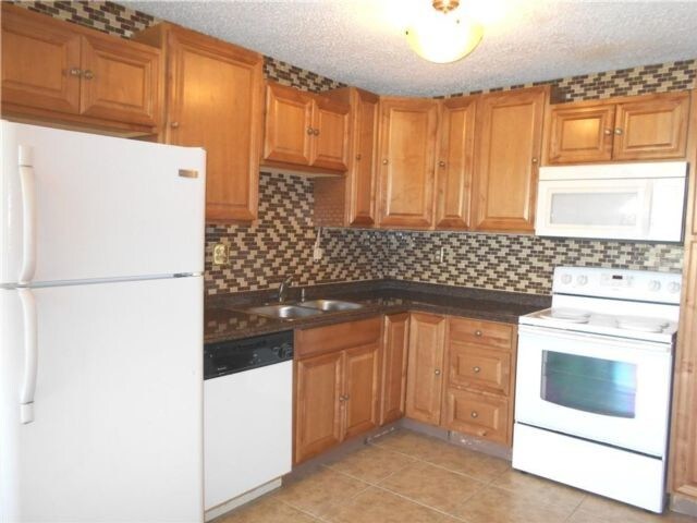 2781 Taft St in Hollywood, FL - Building Photo