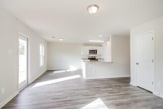 15641 Del Norte Dr in Conroe, TX - Building Photo - Building Photo