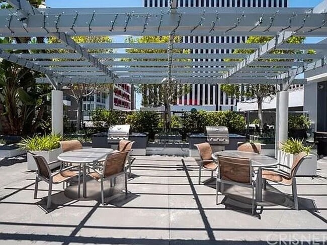 400 W Ocean Blvd in Long Beach, CA - Building Photo - Building Photo