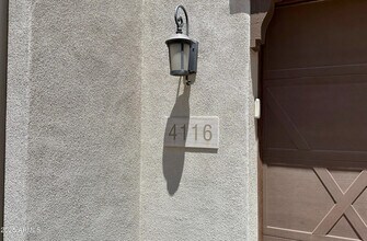 4116 S Greythorne Way in Chandler, AZ - Building Photo - Building Photo