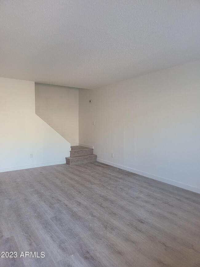 600 S Dobson Rd in Mesa, AZ - Building Photo - Building Photo