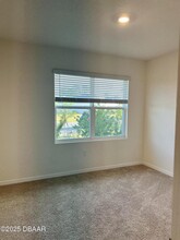 1319 Middle Lk Dr in Ormond Beach, FL - Building Photo - Building Photo