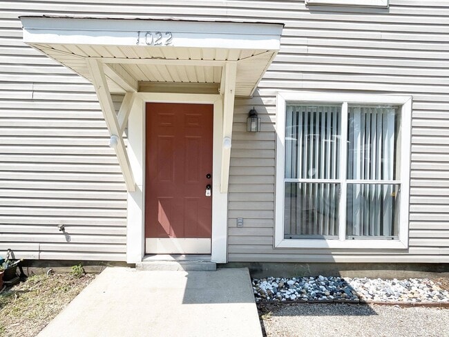 property at 1022 Rockport Dr