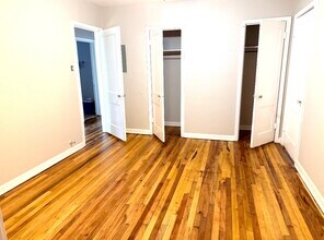2838 W French Pl in San Antonio, TX - Building Photo - Building Photo