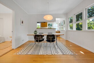 468 Glen Holly Dr in Pasadena, CA - Building Photo - Building Photo