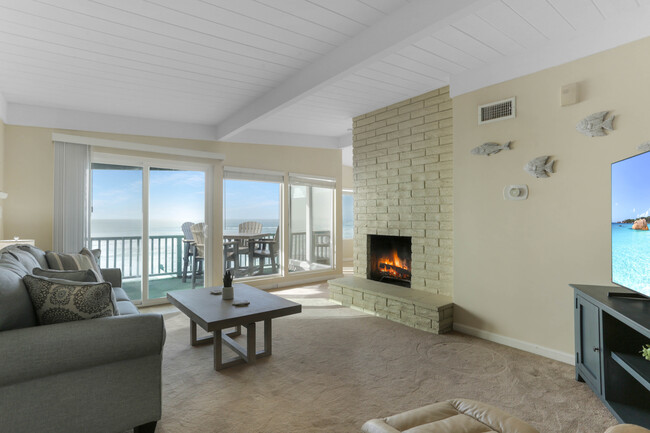 1620 Seacoast Dr in Imperial Beach, CA - Building Photo - Building Photo