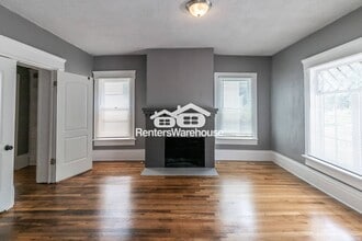 4105 Oak St in Kansas City, MO - Building Photo - Building Photo