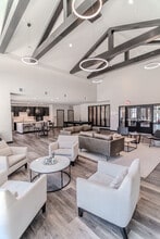 601 @ University Park in Madison, WI - Foto de edificio - Building Photo