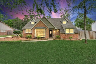 563 Landfall Ln in Conroe, TX - Building Photo - Building Photo