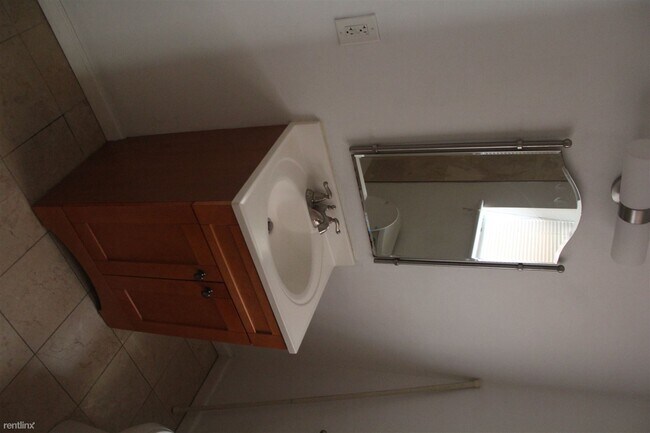 2125 N 15th St in Philadelphia, PA - Building Photo - Building Photo