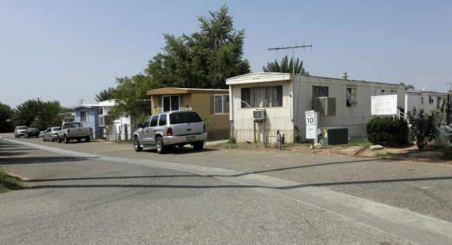 33848 Avenue G in Yucaipa, CA - Building Photo - Building Photo