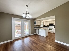 8809 W Donnybrook Dr in Boise, ID - Building Photo - Building Photo