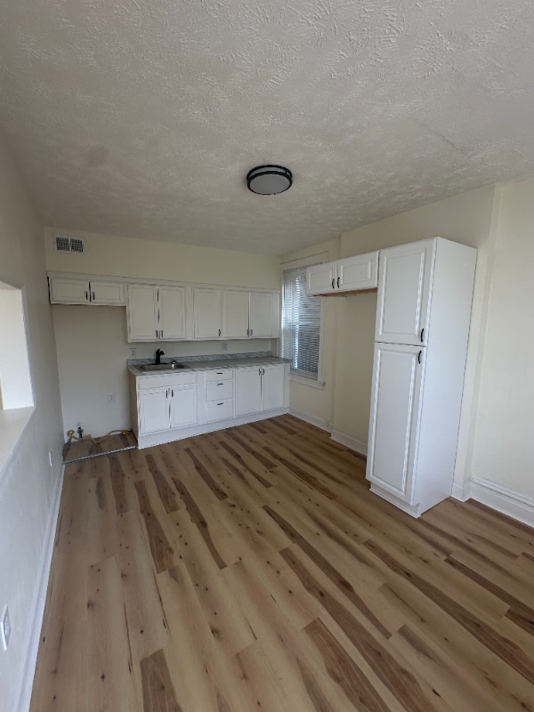 215 S Aiken Ave in Pittsburgh, PA - Building Photo - Building Photo