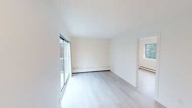 4640 West 10th in Vancouver, BC - Building Photo - Building Photo