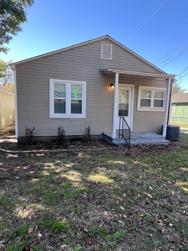219 S Stewart Ave in Norman, OK - Building Photo - Building Photo