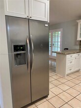 11235 SW 32nd St in Miami, FL - Building Photo - Building Photo
