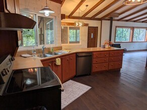 808 Pine Oak Ln in Meadow Vista, CA - Building Photo - Building Photo