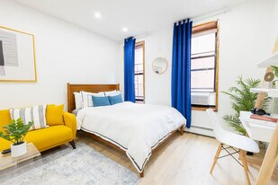 1597 York Ave in New York, NY - Building Photo